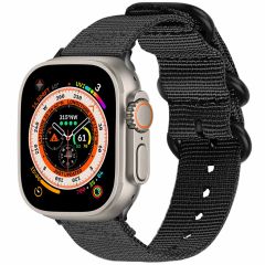 iMoshion Nylon bandje Apple Watch Series 1-8 / SE / Ultra - 42/44/45/49 mm - Zwart