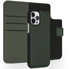 Accezz Premium Leather 2 in 1 Wallet Bookcase iPhone 12 (Pro) - Groen