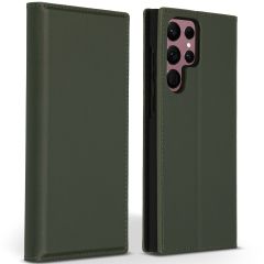 Accezz Premium Leather Slim Book Case Samsung Galaxy S22 Ultra - Groen