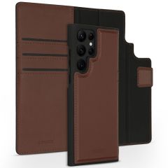 Accezz Premium Leather 2 in 1 Wallet Bookcase Samsung Galaxy S22 Ultra - Bruin