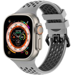 iMoshion Siliconen sport bandje gesp Apple Watch Series 1-9 / SE / Ultra (2) - 42/44/45/49 mm - Grijs / Zwart