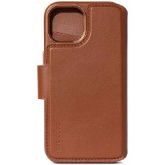 Decoded 2 in 1 Leather Detachable Wallet iPhone 15 - Bruin