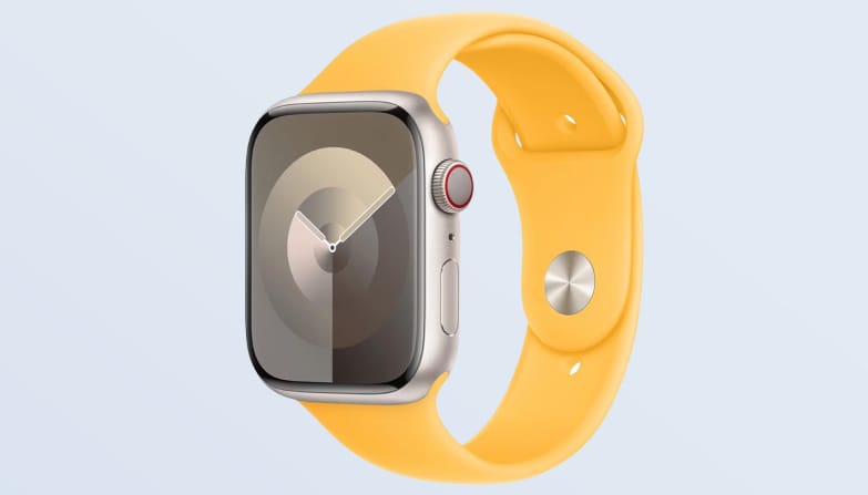 Foto van een Apple Watch met geel siliconen bandje.