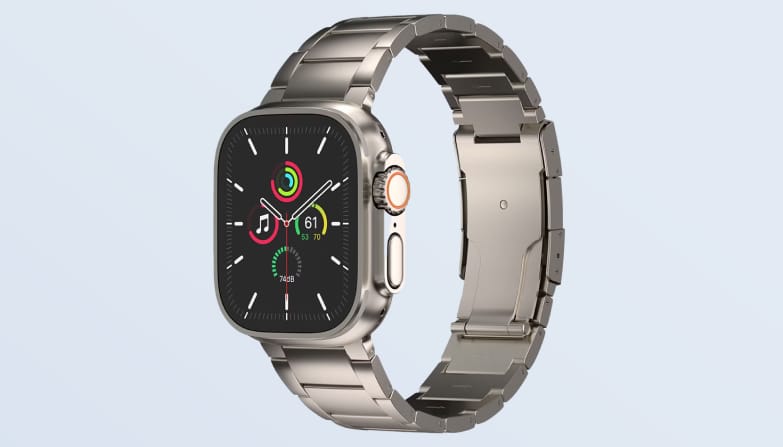 Foto van een Apple Watch met titanium bandje.