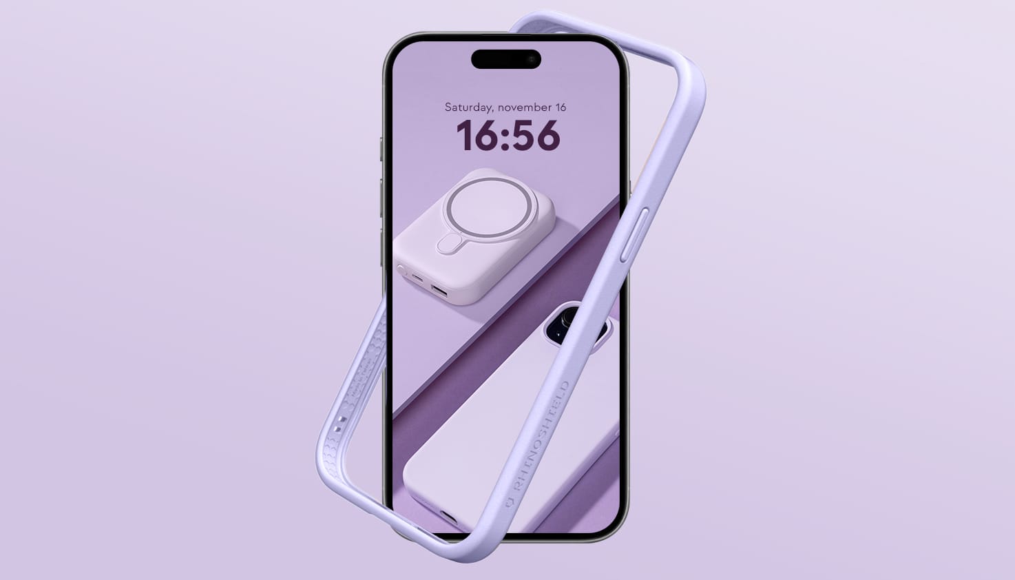 Een lila Bumper case om een telefoon heen.